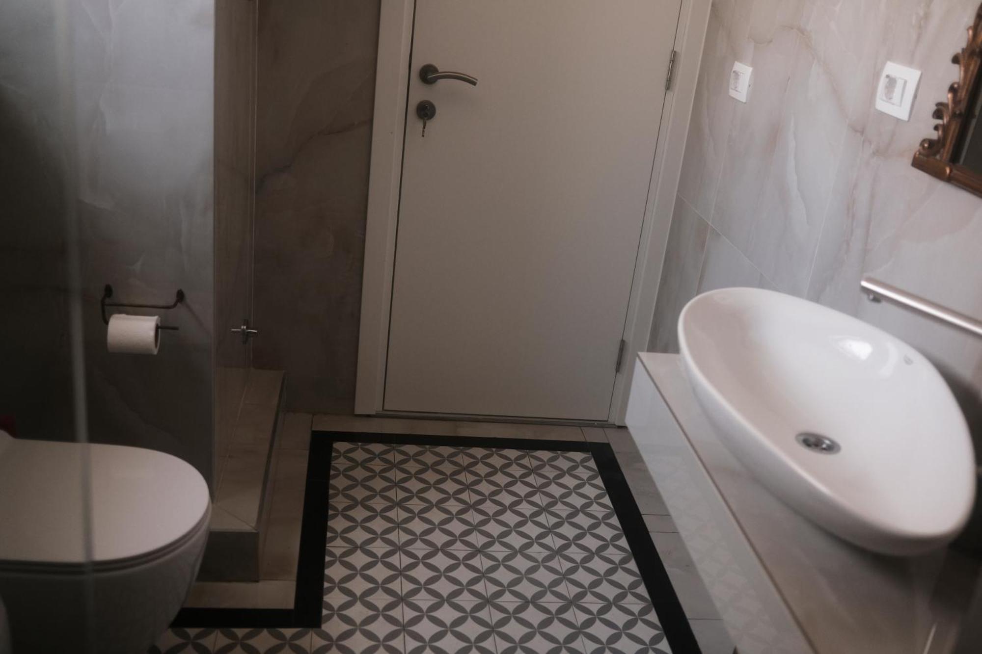 Palastura Apartments Улцинь Экстерьер фото